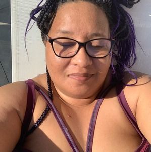 Meet your Posher, Nataki